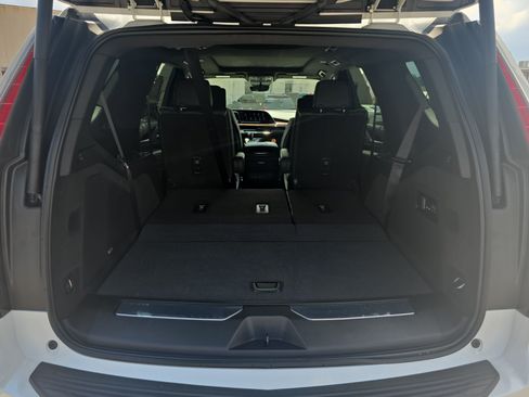 Certified 2023 Cadillac Escalade Premium Luxury w/ Performance Package AWD/4WD image 14
