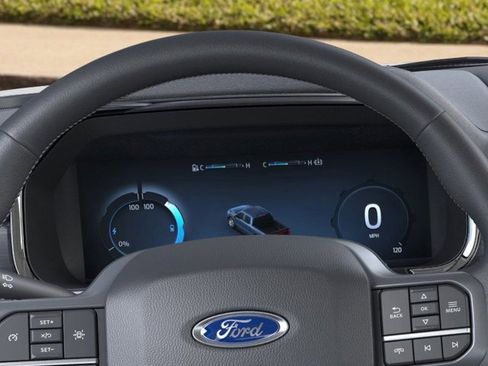 New 2025 Ford F150 Lightning XLT image 13