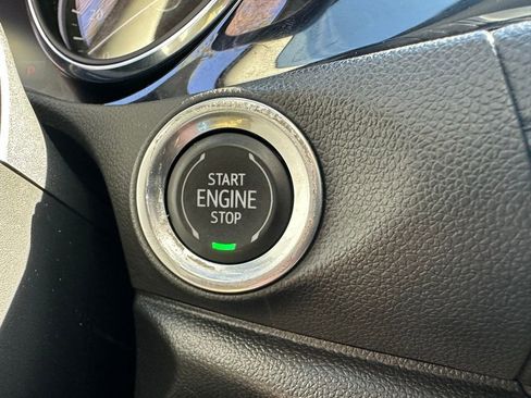 Used 2020 Buick Encore GX Essence w/ Experience Buick Package image 19