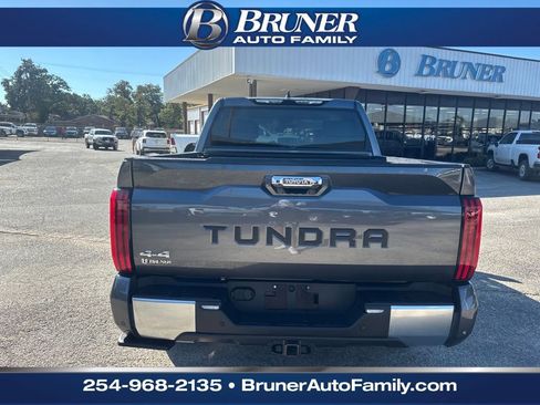 Used 2024 Toyota Tundra Limited image 6