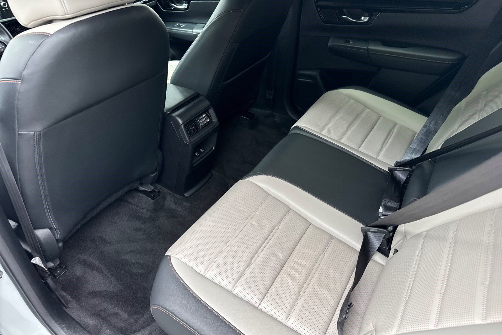 Certified 2024 Honda CR-V Sport Touring image 26