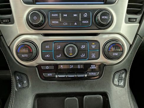 Used 2020 GMC Yukon XL SLT AWD/4WD image 23