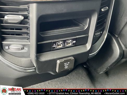 Used 2019 RAM 1500 Laramie image 14