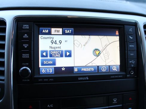 Used 2012 Jeep Grand Cherokee Overland image 26