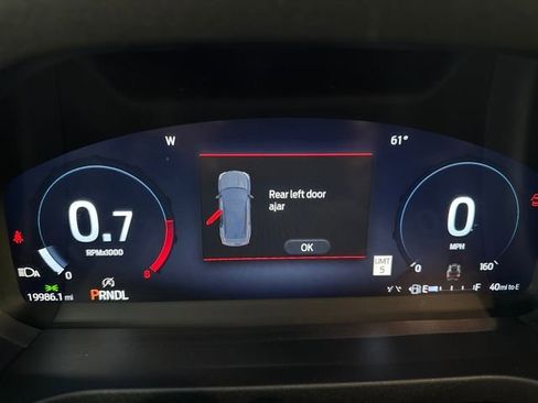 Used 2025 Ford Explorer Active image 15