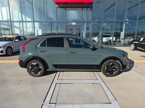 Used 2024 Kia Niro Wind image 4