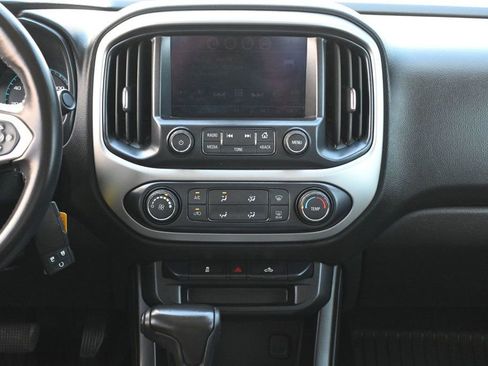 Used 2018 Chevrolet Colorado LT w/ LT Convenience Package image 11