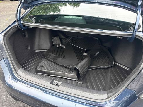 Used 2023 Honda Accord Touring image 31