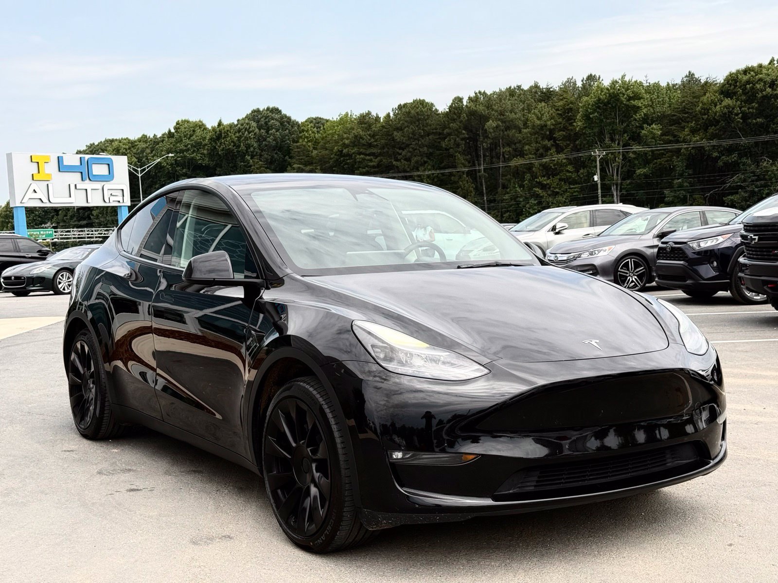 Used 2023 Tesla Model Y Long Range AWD/4WD image 6