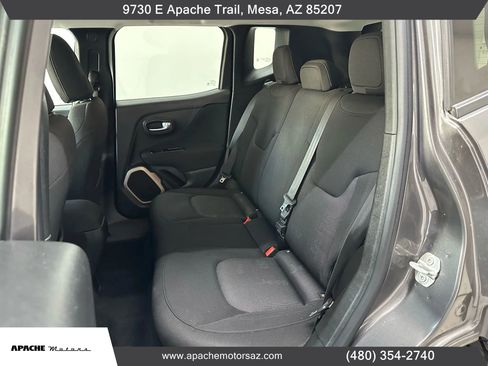 Used 2017 Jeep Renegade Latitude image 25