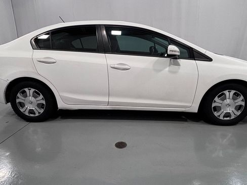 Used 2012 Honda Civic Hybrid Sedan image 4