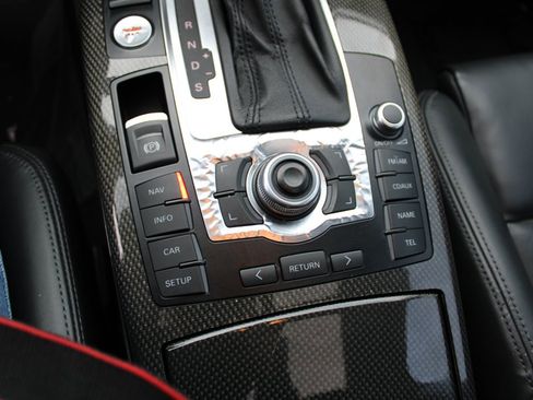 Used 2011 Audi S6 Prestige image 28