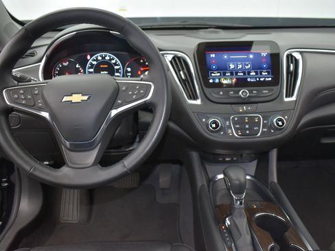 Used 2024 Chevrolet Malibu LT image 20