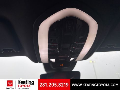 Used 2019 Porsche Macan S AWD/4WD image 22