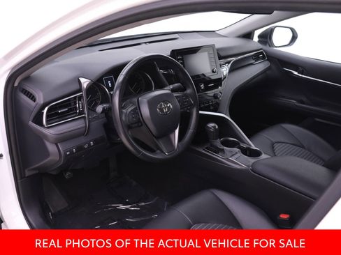Certified 2024 Toyota Camry SE FWD image 3
