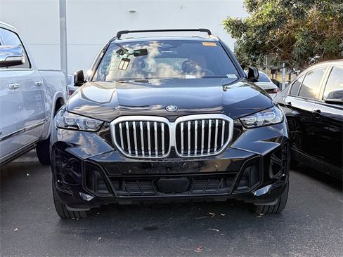 Certified 2025 BMW X5 xDrive50e w/ M Sport Package image 2