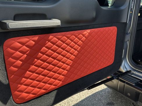 Used 2025 Mercedes-Benz G 63 AMG 4MATIC image 22