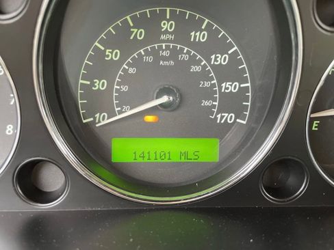 Used 2006 Jaguar XJ8 image 6