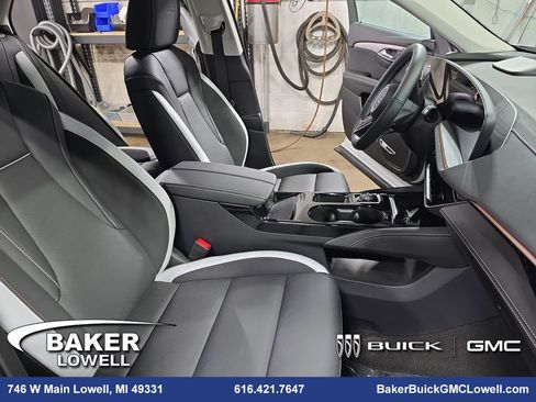 New 2026 Buick Envision Sport Touring image 10