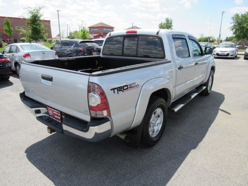 Used 2013 Toyota Tacoma 4x4 Double Cab w/ TRD Off-Road Pkg image 6