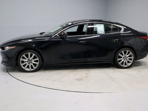 Used 2022 MAZDA MAZDA3 s image 9