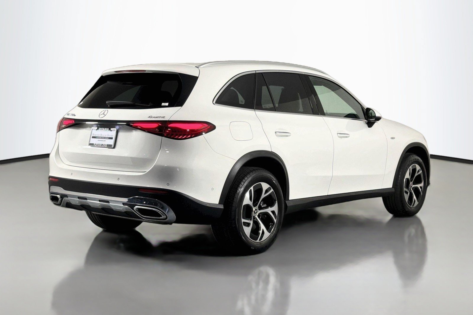 Certified 2025 Mercedes-Benz GLC 350e 4MATIC w/ Driver Assistance Package image 12