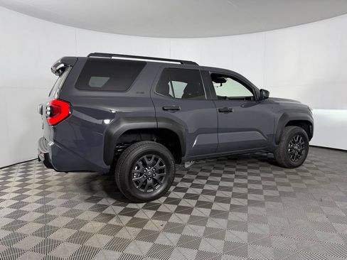Used 2025 Toyota 4Runner SR5 RWD image 5