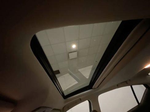 Used 2022 Nissan Altima 2.5 SR w/ Midnight Edition Package image 21