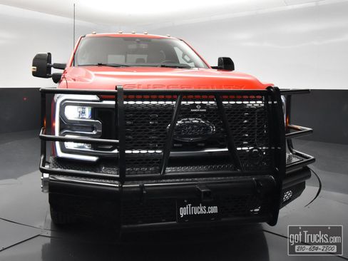 Used 2024 Ford F350 Lariat w/ FX4 Off-Road Package AWD/4WD image 53