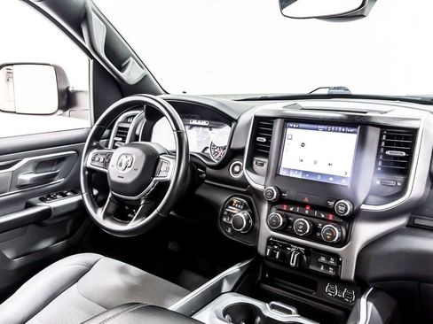Used 2022 RAM 1500 Big Horn AWD/4WD image 19