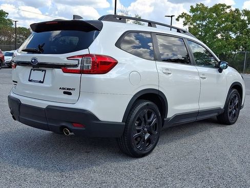 Used 2023 Subaru Ascent Onyx Edition AWD/4WD image 9