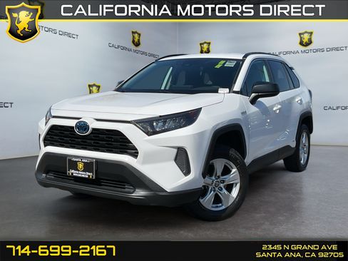 Used 2021 Toyota RAV4 LE AWD/4WD image 1
