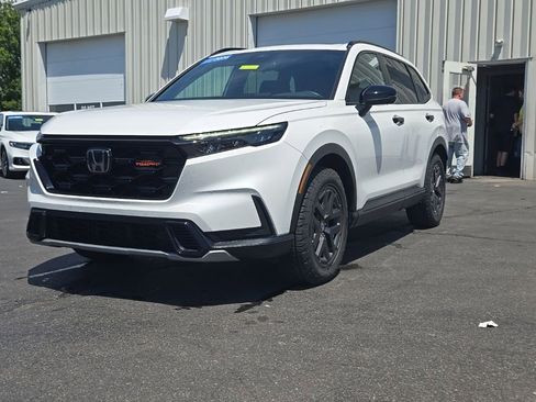 Used 2026 Honda CR-V TrailSport image 3