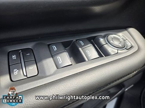 Used 2023 Chevrolet Tahoe High Country image 34