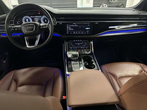 Used 2025 Audi Q7 2.0T Premium w/ Convenience Plus Package image 12