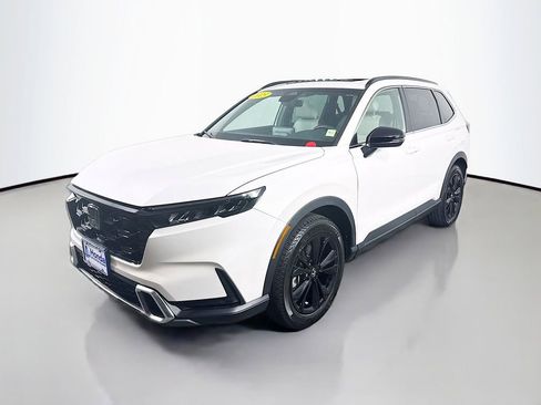 Certified 2023 Honda CR-V Sport Touring image 3