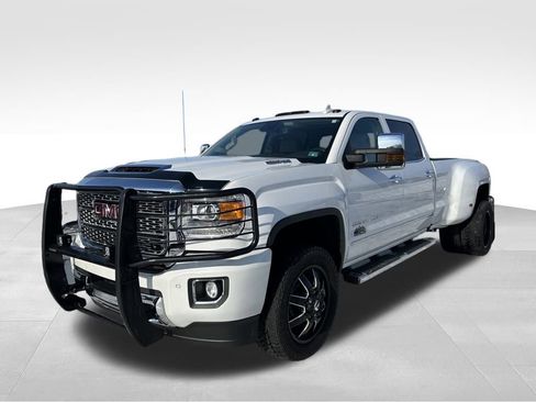 Used 2019 GMC Sierra 3500 Denali w/ Duramax Plus Package image 24