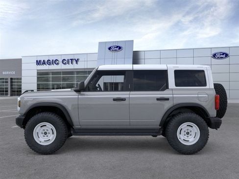 New 2026 Ford Bronco Heritage Edition AWD/4WD image 3