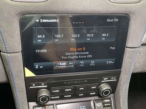 Certified 2025 Porsche 718 Cayman GT4 RS RWD image 24