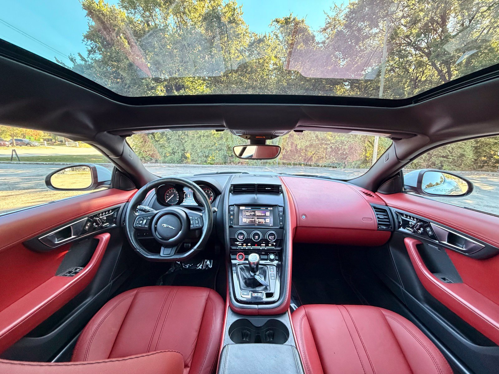 Used 2016 Jaguar F-TYPE S RWD image 30