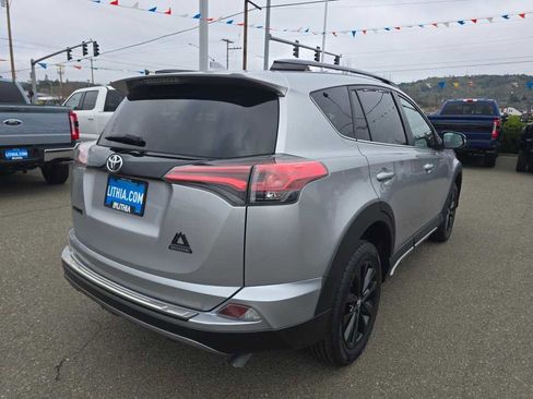 Used 2018 Toyota RAV4 Adventure image 5