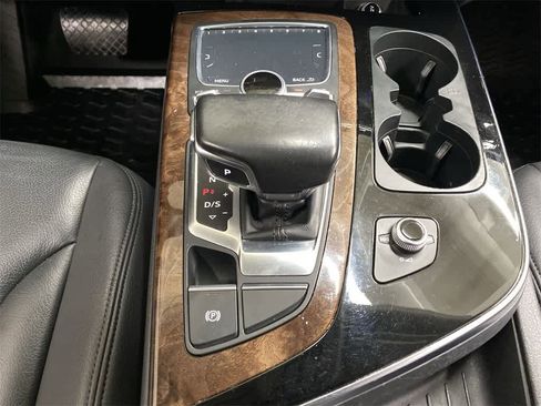 Used 2017 Audi Q7 3.0T Premium Plus image 26