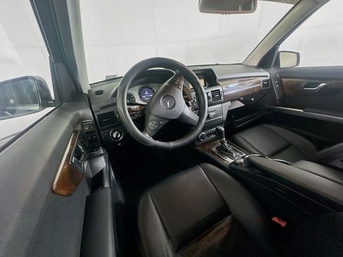Used 2011 Mercedes-Benz GLK 350 GLK 350 image 17