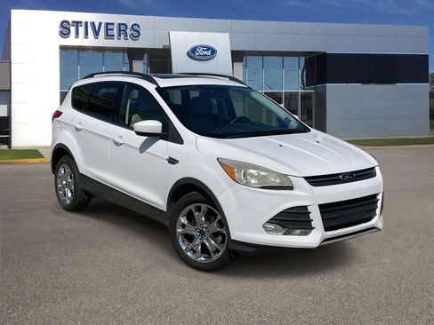 Used 2014 Ford Escape SE w/ Equipment Group 201A image 1