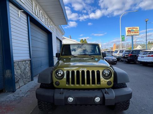 Used 2010 Jeep Wrangler Sport image 3
