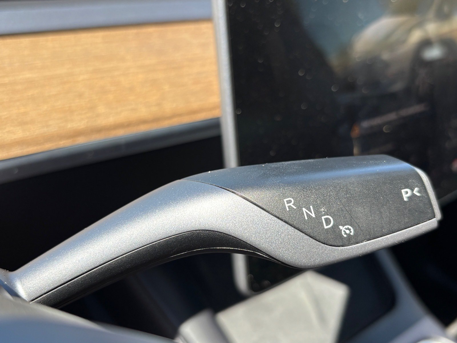 Used 2022 Tesla Model Y Long Range AWD/4WD image 24