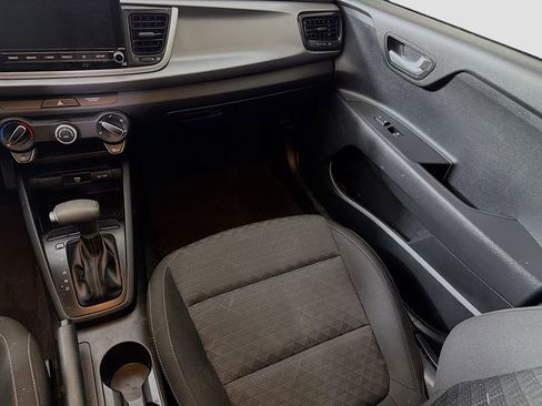 Used 2023 Kia Rio S image 24