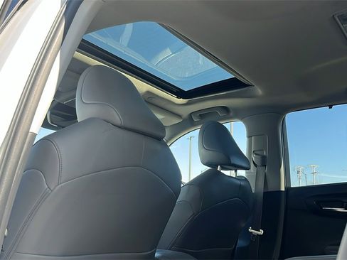 Used 2023 Toyota Highlander XLE image 42