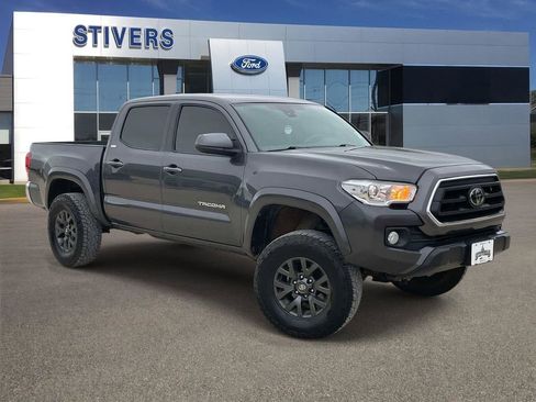 Used 2023 Toyota Tacoma SR5 AWD/4WD image 1