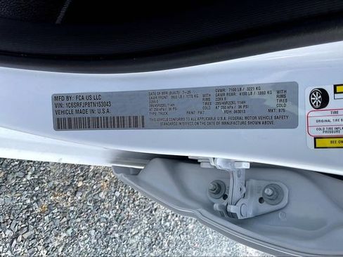 New 2026 RAM 1500 Laramie w/ Night Edition image 13